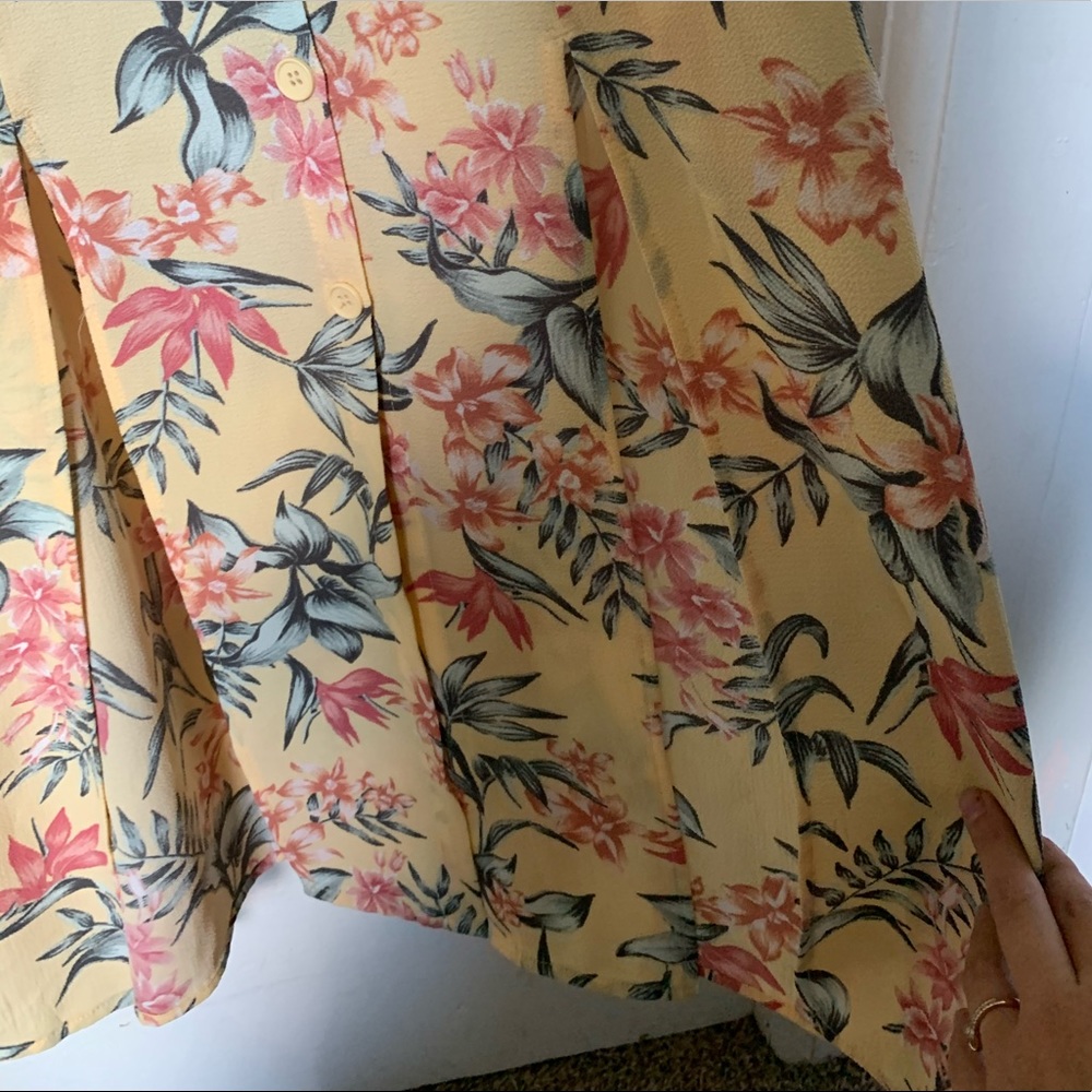 dress - Picture 4 of 5